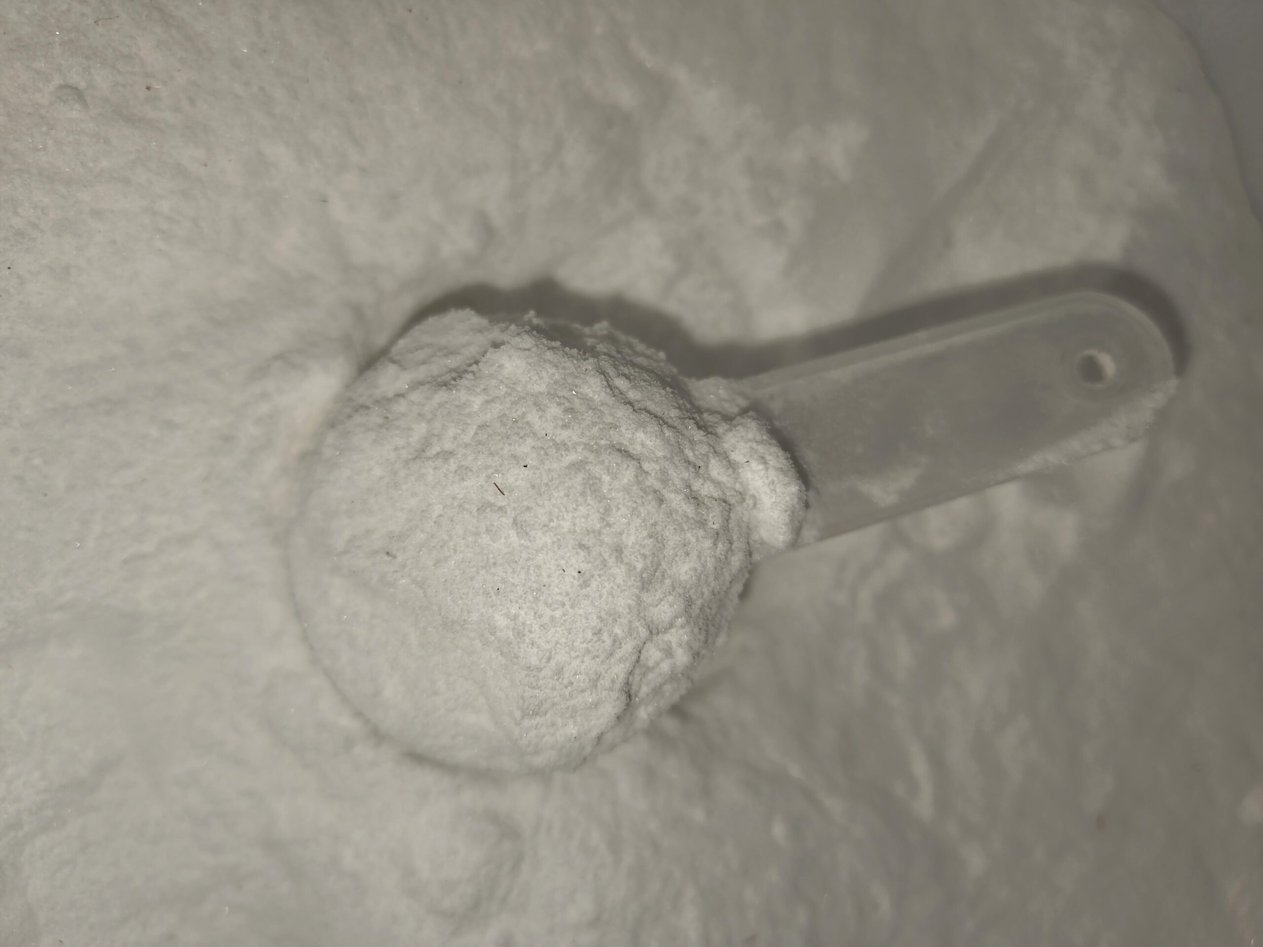 miarka z elektrolitami dla konia