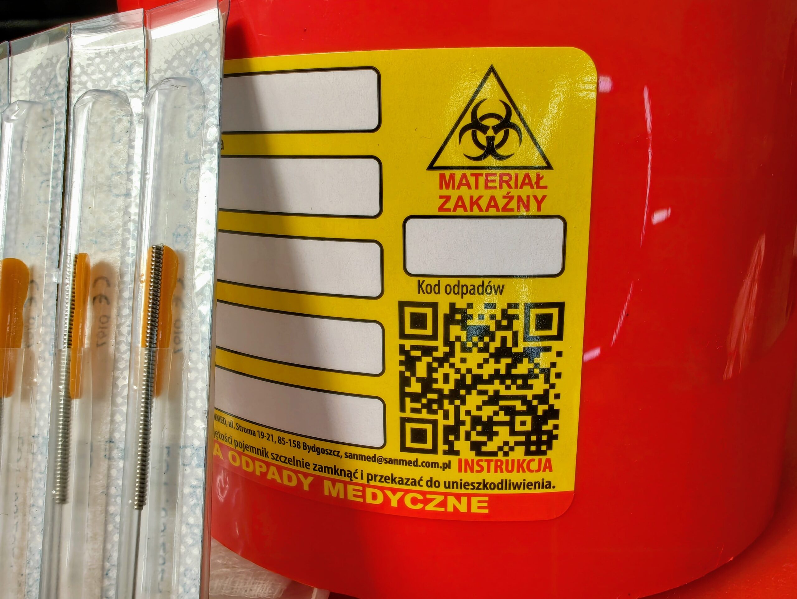 pojemnik na odpady medyczne